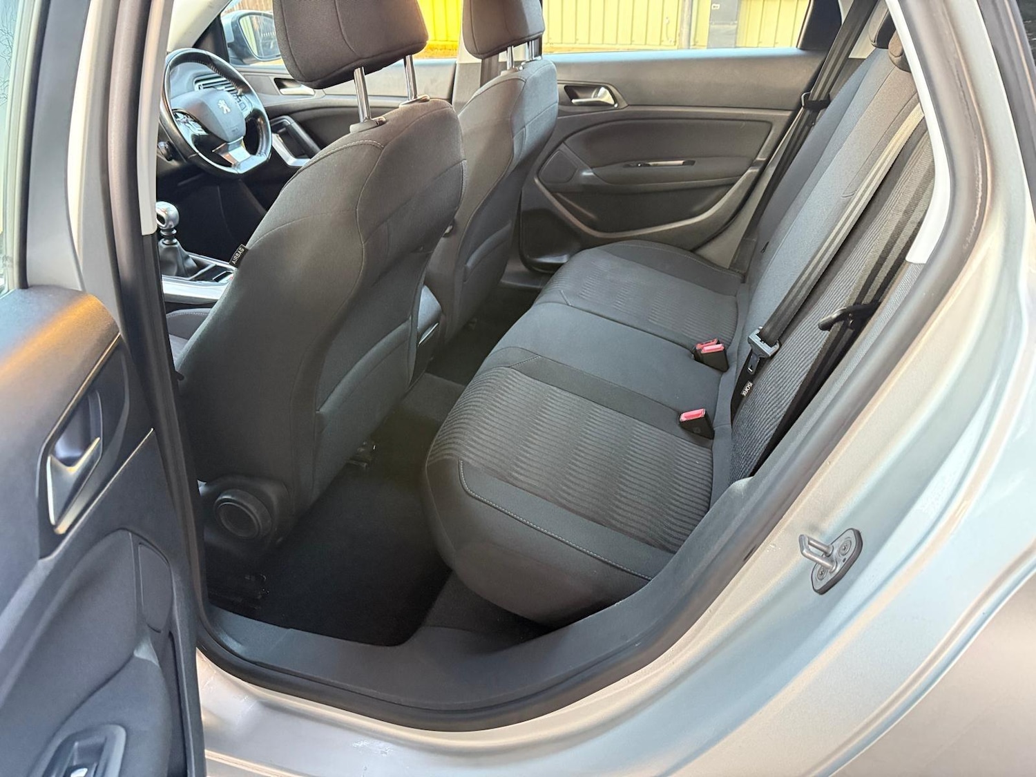 Used Peugeot 308 2015 for sale - 76936266: Photo 13