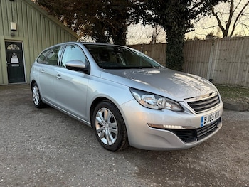 Used Peugeot 308 2015 for sale - 76936266: Photo