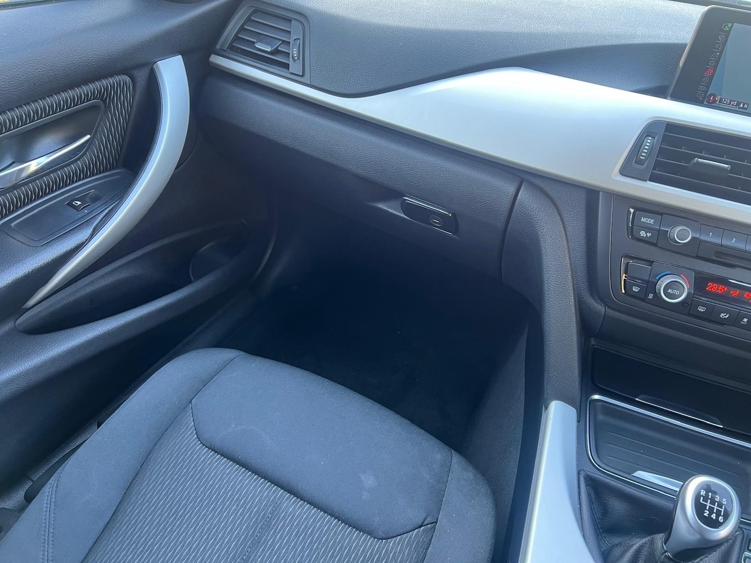 Used BMW 3 Series 2013 for sale - 76714280: Photo 11