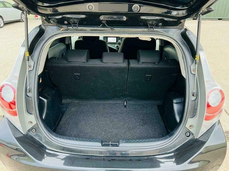 Used Toyota Aqua 2024 for sale - 76409542: Photo 22