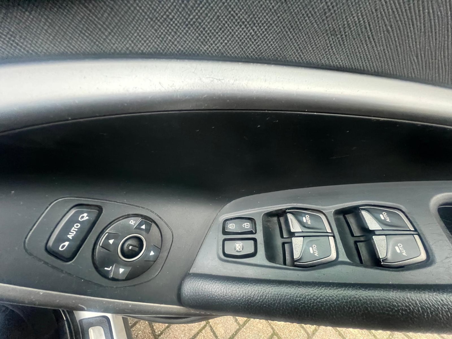 Used Hyundai Santa Fe 2013 for sale - 77377109: Photo 32