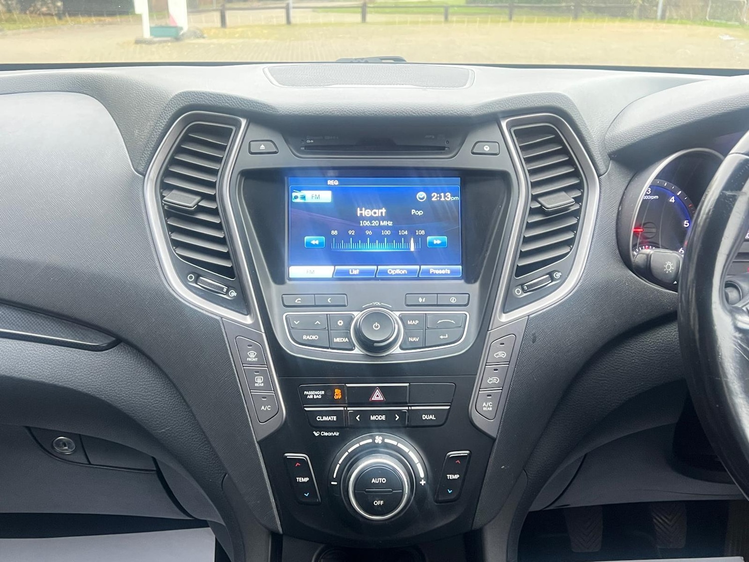 Used Hyundai Santa Fe 2013 for sale - 77377109: Photo 41