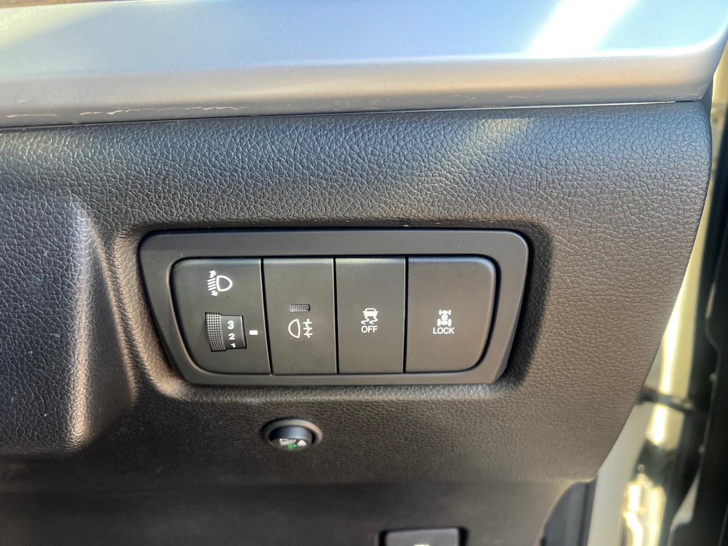 Used Ssangyong Korando 2016 for sale - 77120176: Photo 36