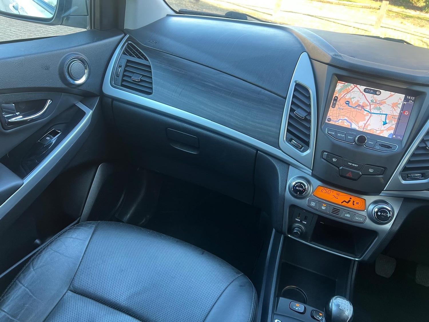 Used Ssangyong Korando 2016 for sale - 77120176: Photo 45