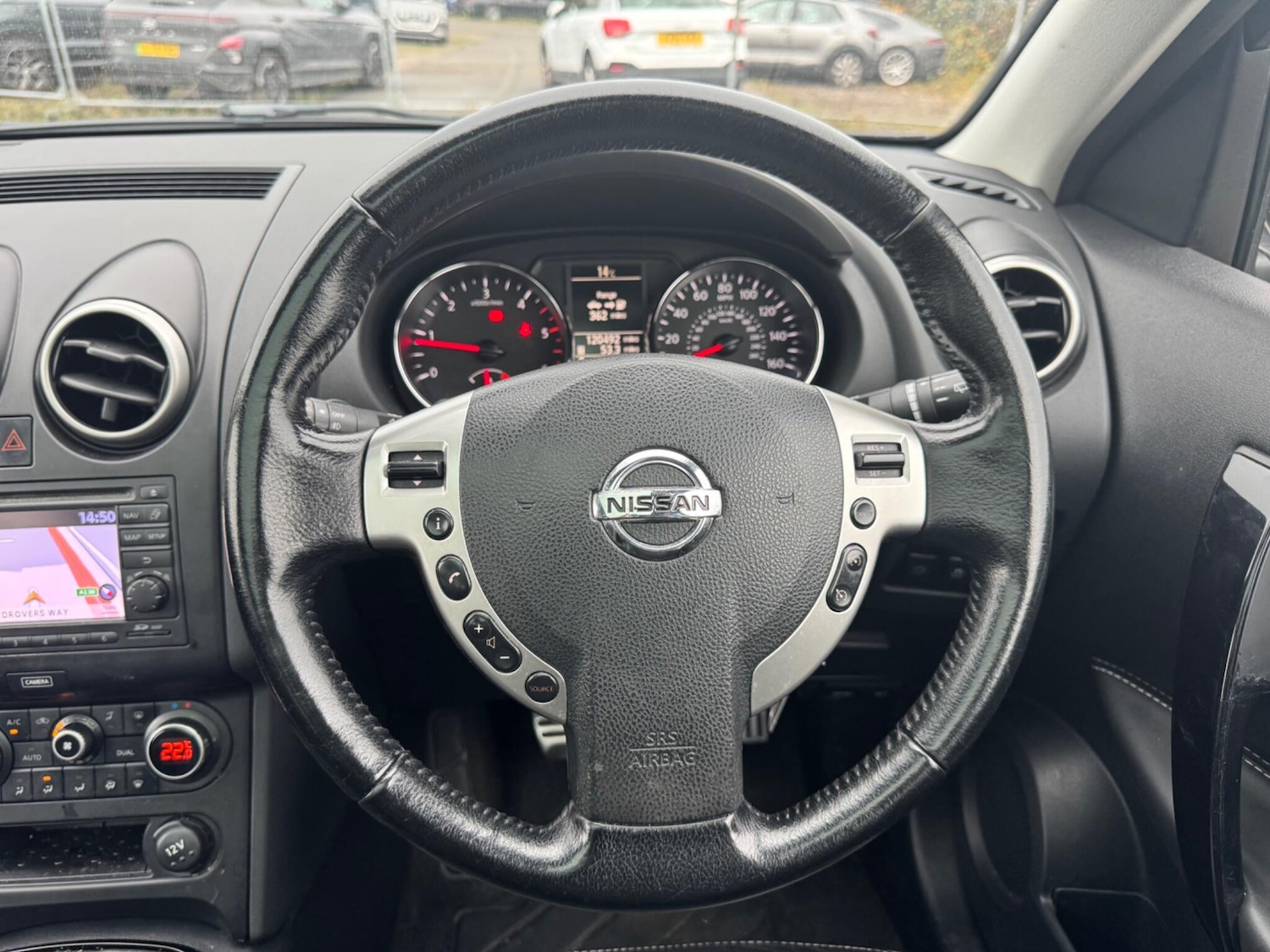 Used Nissan Qashqai+2 2013 for sale - 76887403: Photo 33