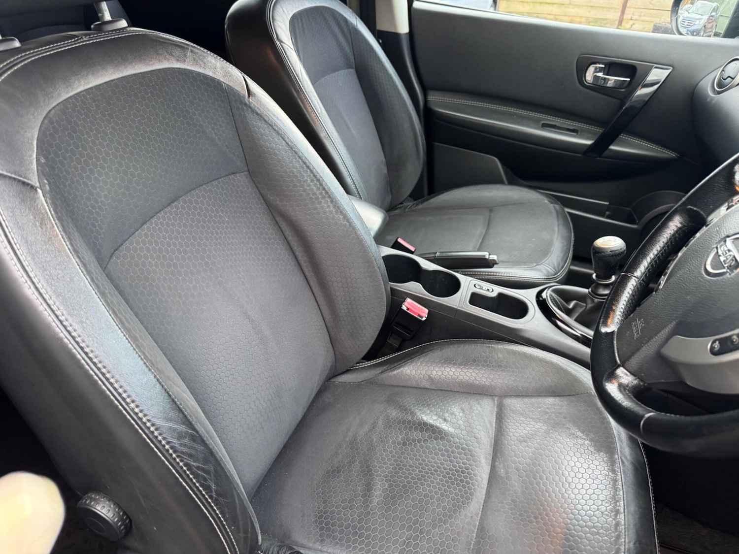 Used Nissan Qashqai+2 2013 for sale - 76887403: Photo 9