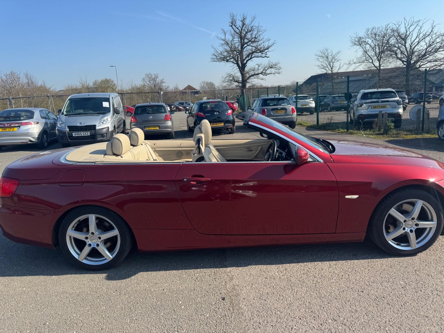 Used BMW 3 Series 2011 for sale - 77958052: Photo 13