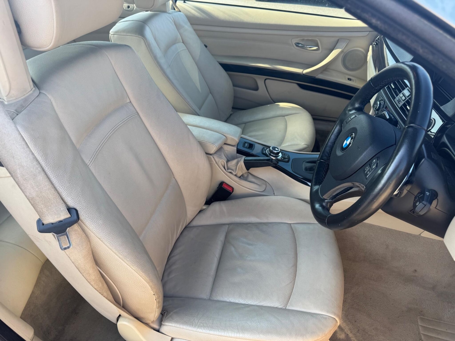 Used BMW 3 Series 2011 for sale - 77958052: Photo 22