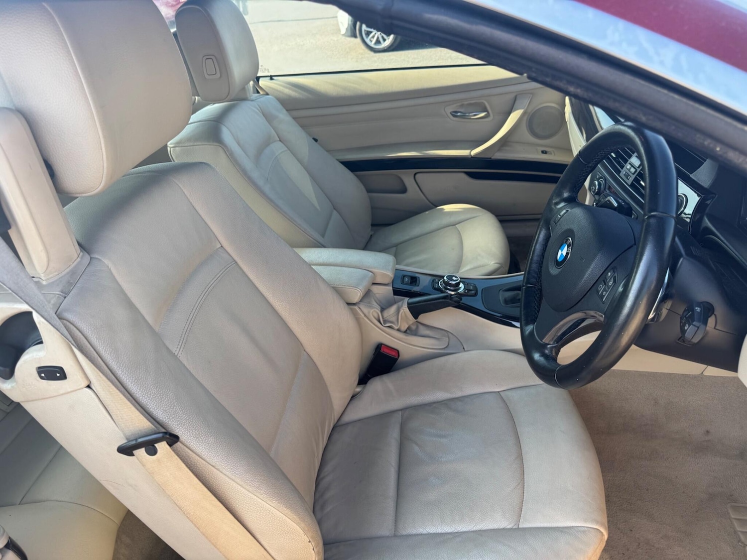 Used BMW 3 Series 2011 for sale - 77958052: Photo 24