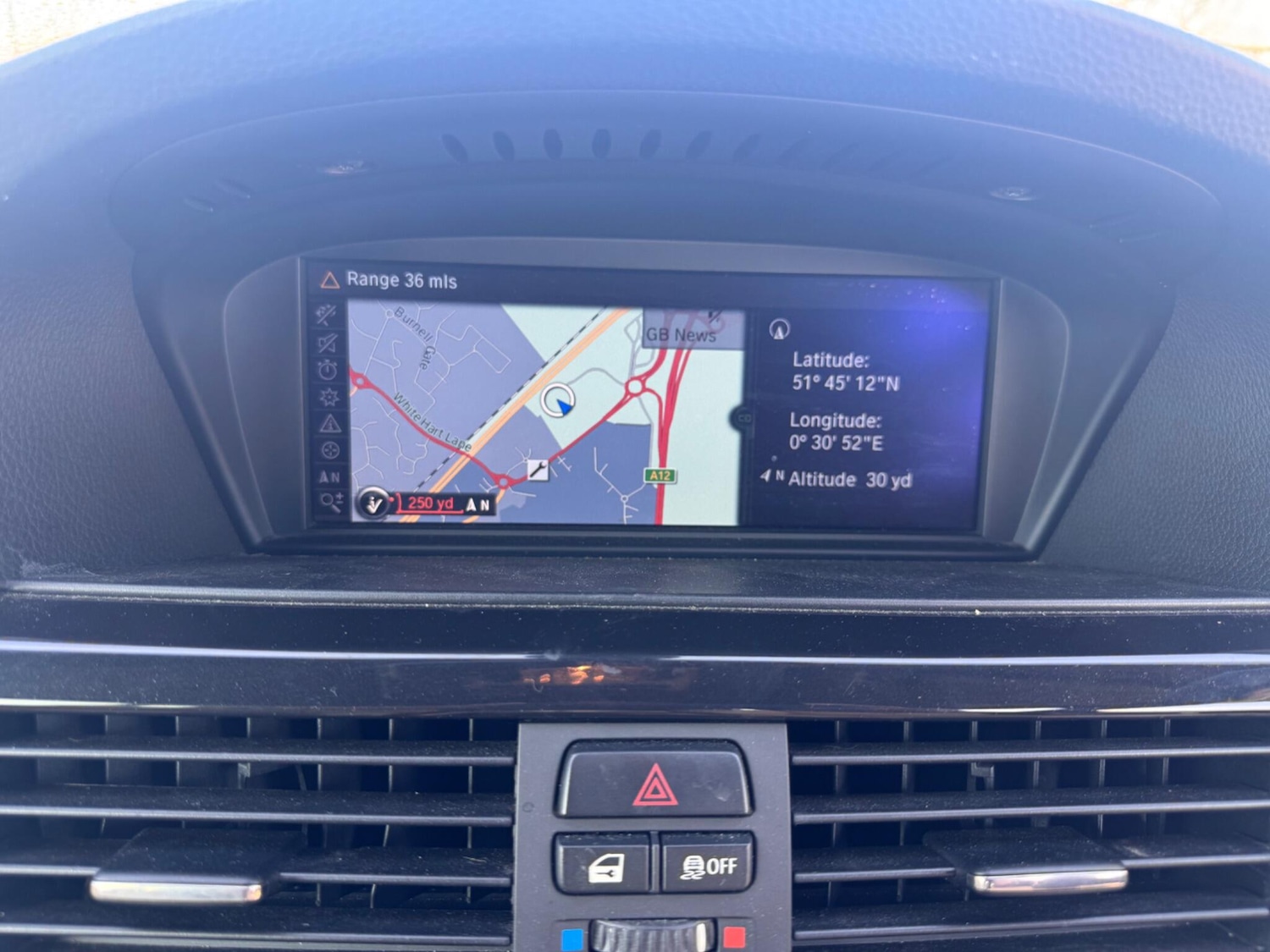 Used BMW 3 Series 2011 for sale - 77958052: Photo 34