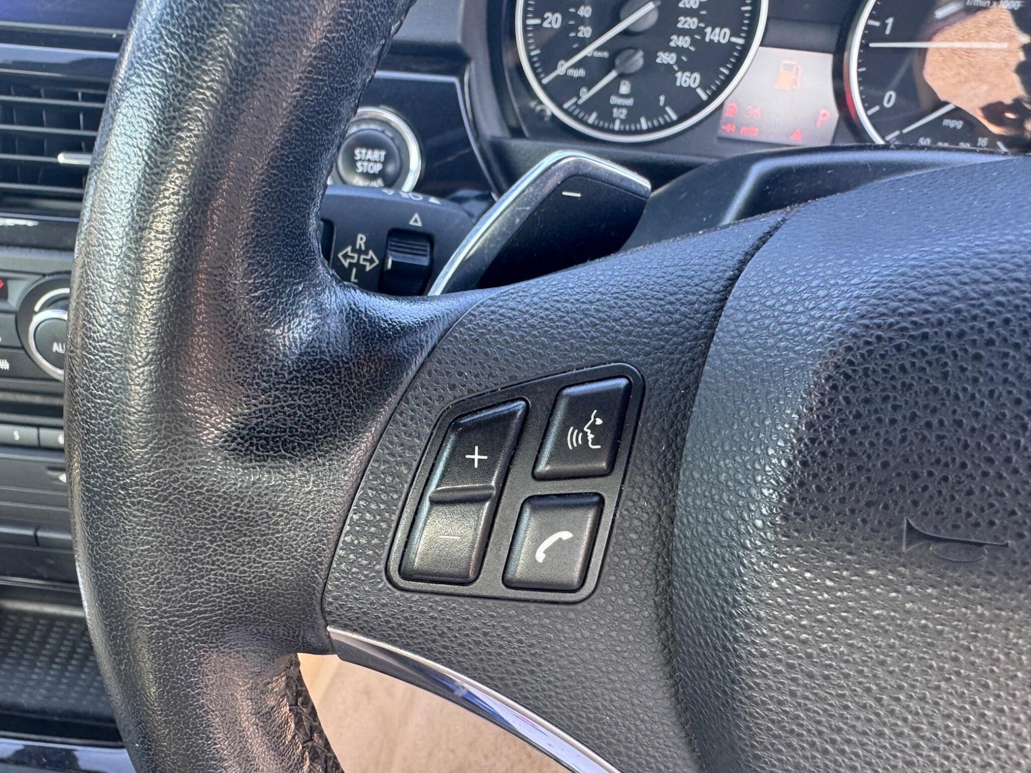 Used BMW 3 Series 2011 for sale - 77958052: Photo 38