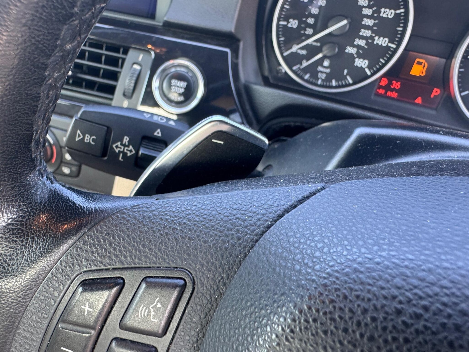 Used BMW 3 Series 2011 for sale - 77958052: Photo 43