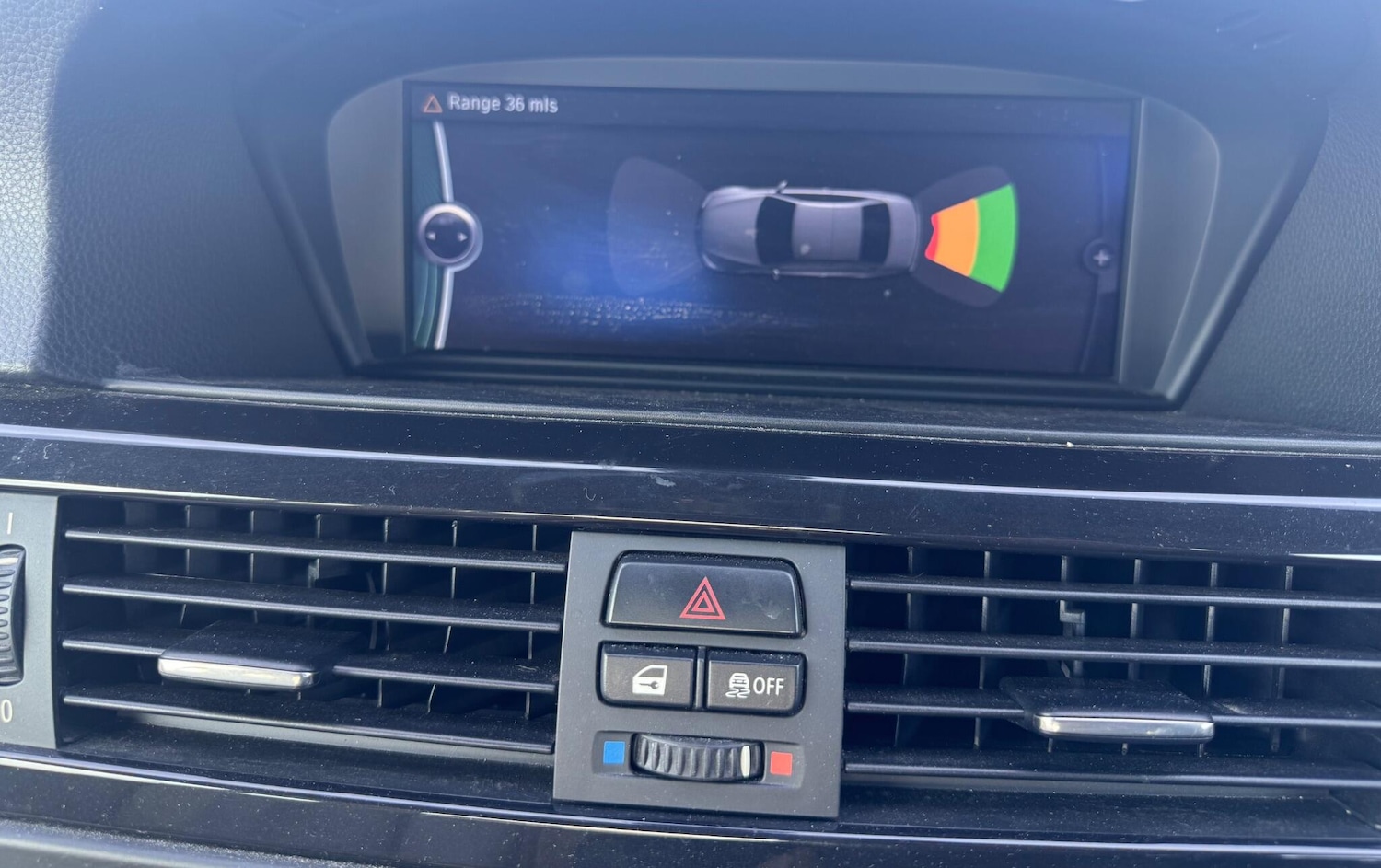 Used BMW 3 Series 2011 for sale - 77958052: Photo 46