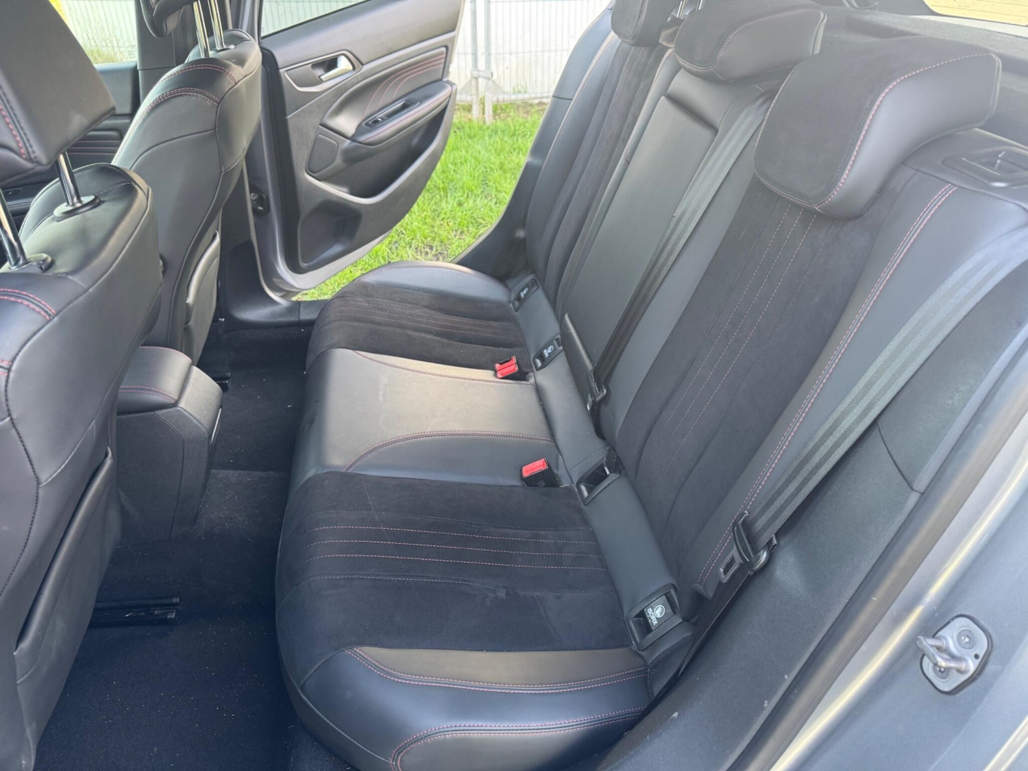 Used Peugeot 308 2017 for sale - 77611975: Photo 24