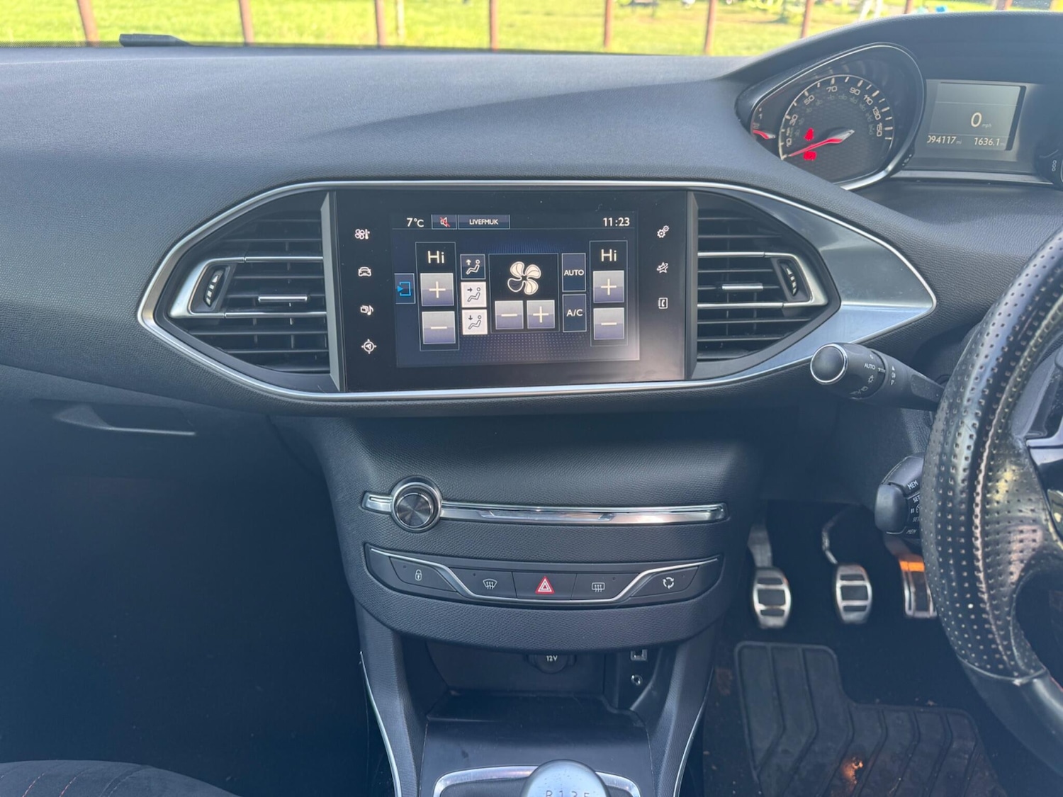 Used Peugeot 308 2017 for sale - 77611975: Photo 28