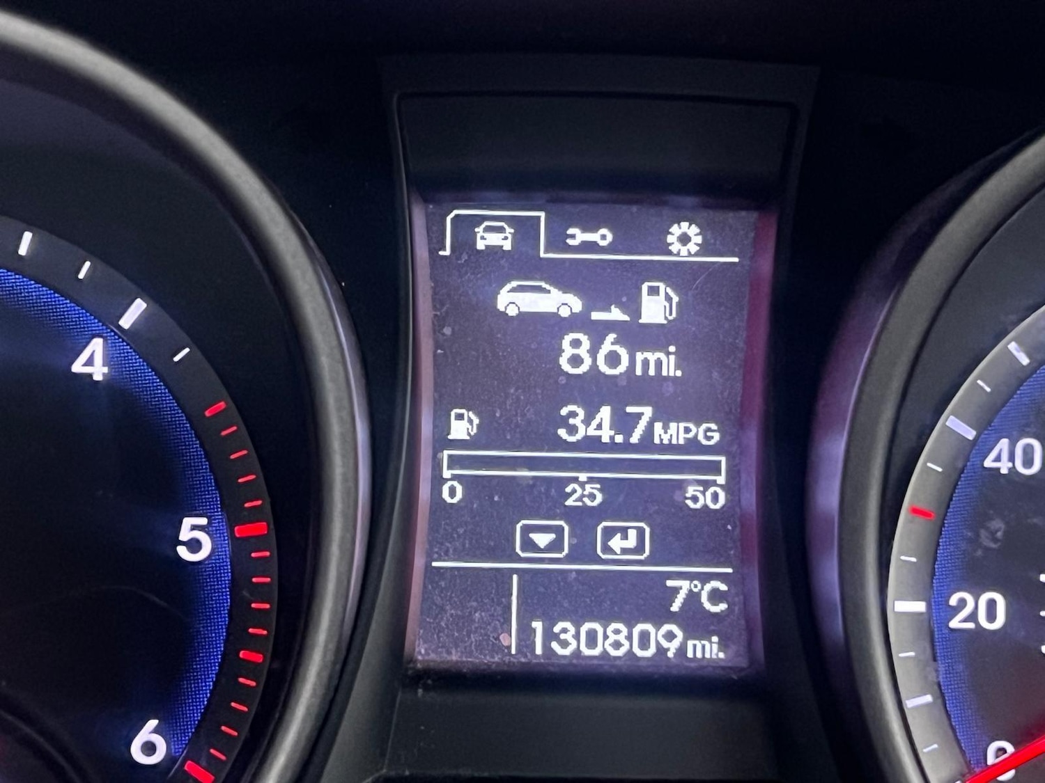 Used Hyundai Santa Fe 2013 for sale - 77738482: Photo 38