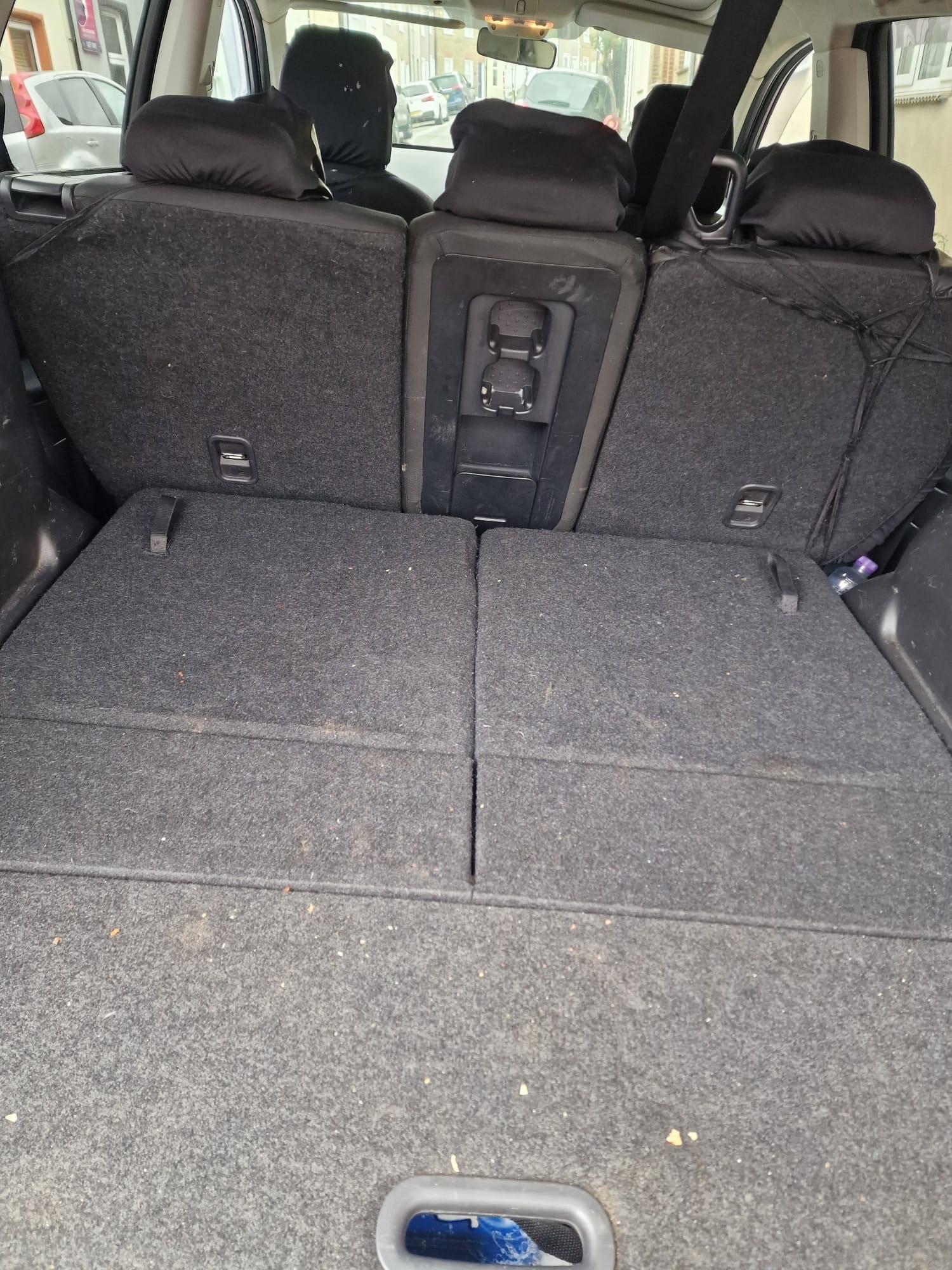 Used Nissan Qashqai+2 2010 for sale - 76632878: Photo 19