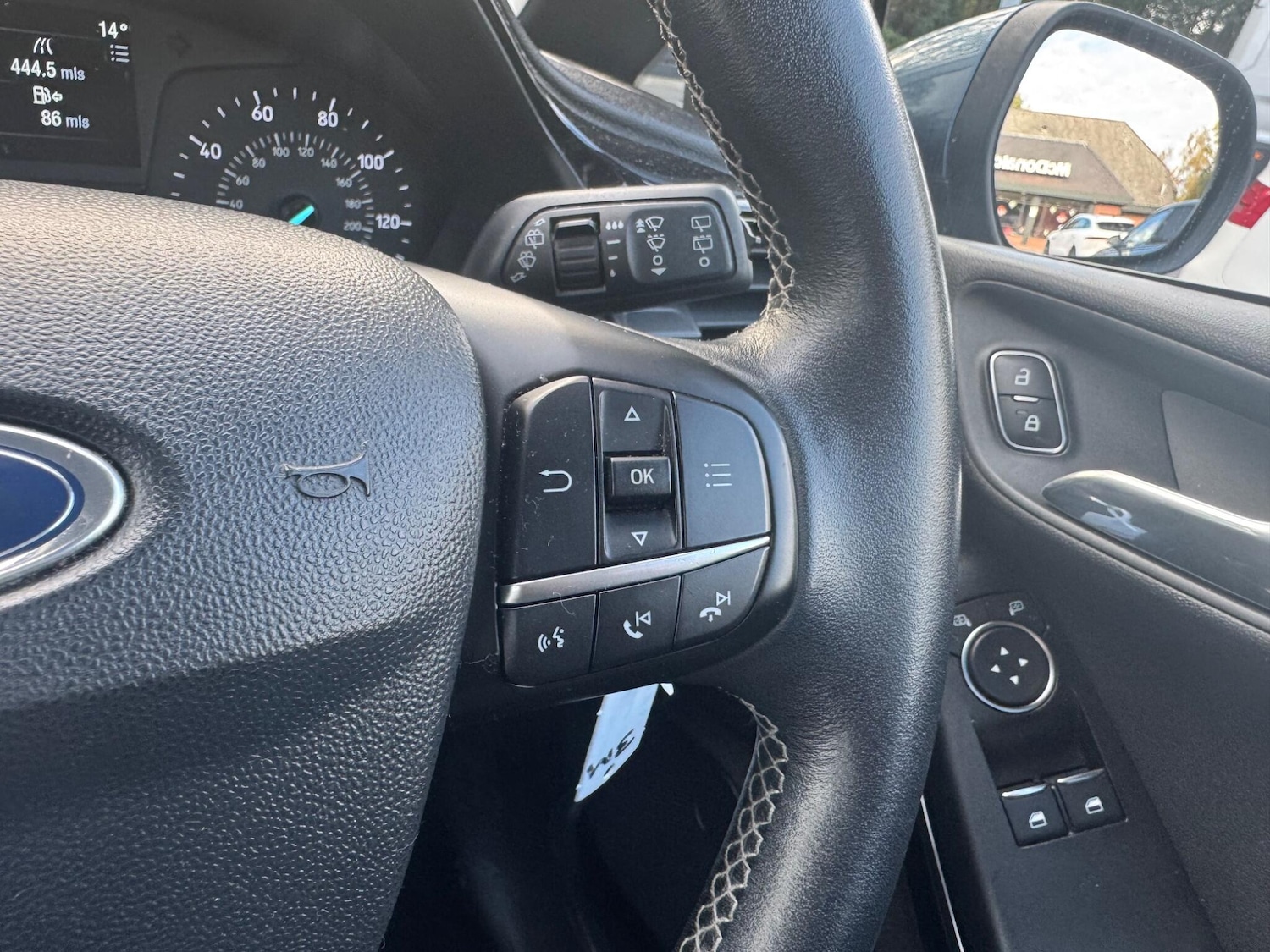 Used Ford Fiesta 2019 for sale - 76307416: Photo 24