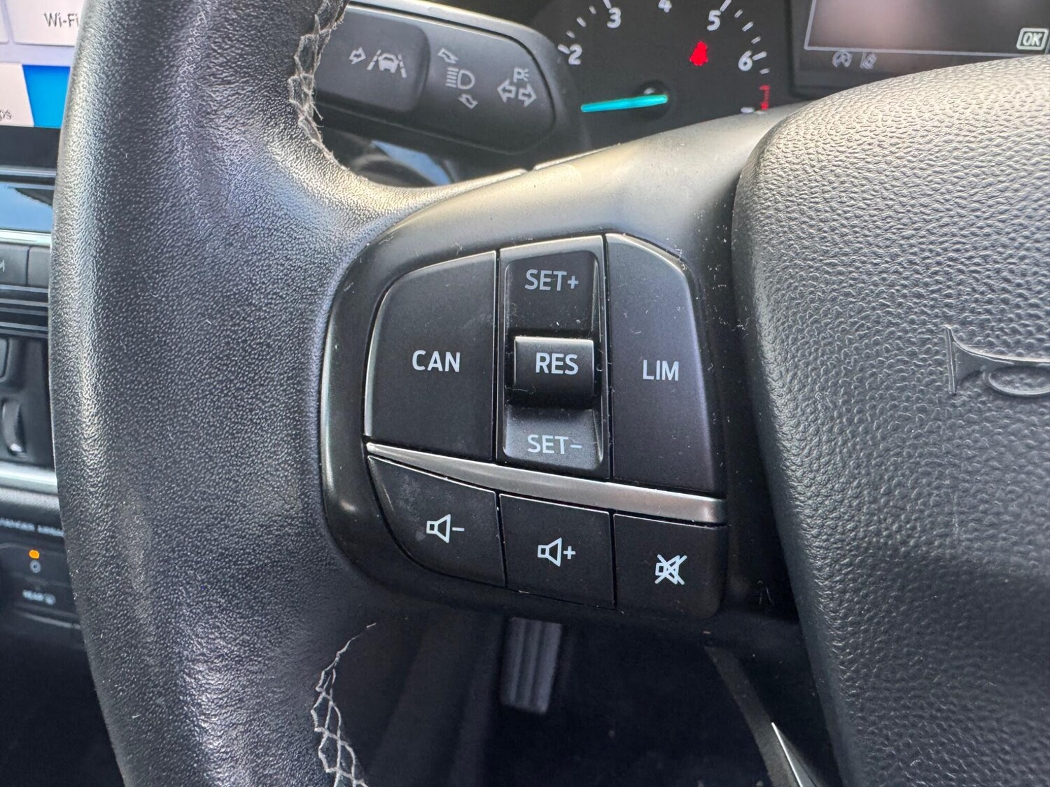 Used Ford Fiesta 2019 for sale - 76307416: Photo 25