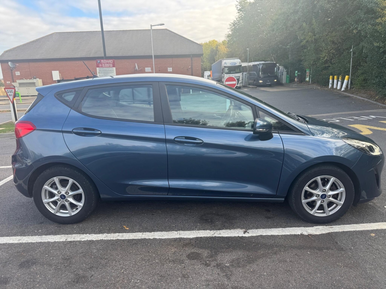 Used Ford Fiesta 2019 for sale - 76307416: Photo 9