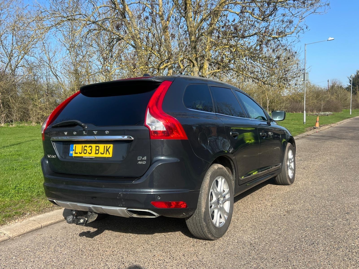 Used Volvo XC60 for sale - 77768208: Photo 3