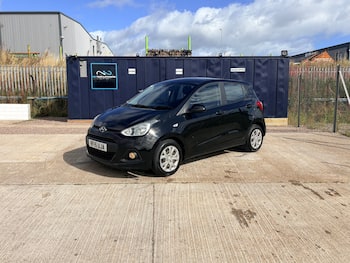 Used Hyundai i10 2015 for sale - 79775234: Photo