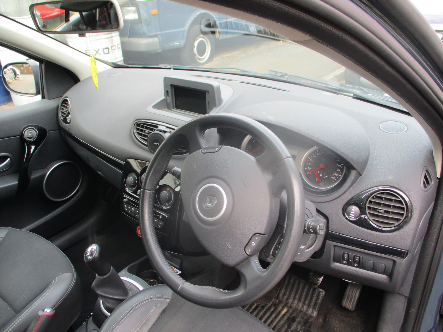 Used Renault Clio 2013 for sale - 76143533: Photo 6