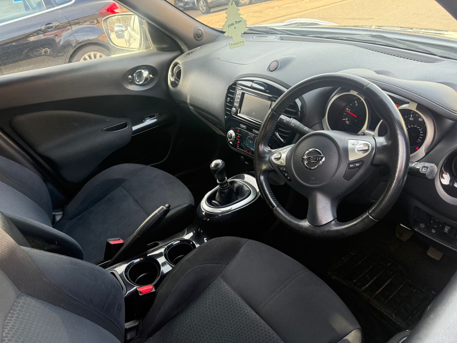 Used Nissan Juke 2016 for sale - 77650029: Photo 3