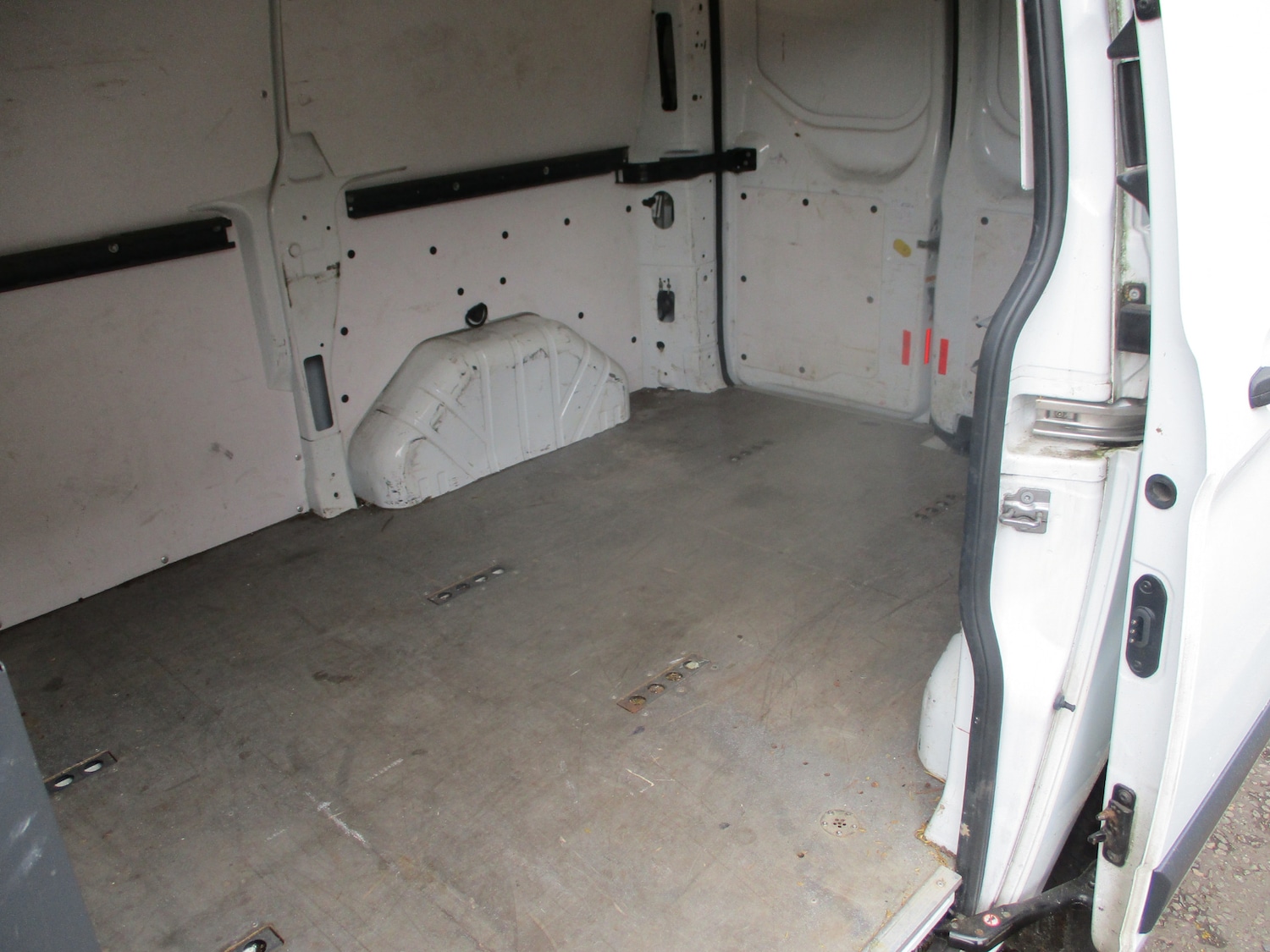 Used Ford Transit Custom 2018 for sale - 75536074: Photo 9