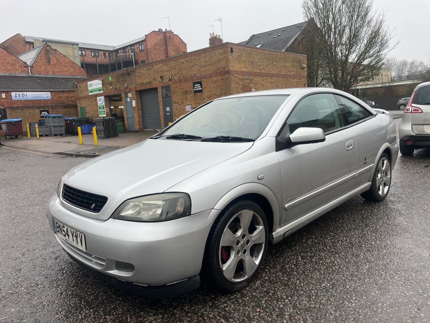 Used Vauxhall Astra 2004 for sale - 77528021: Photo 2