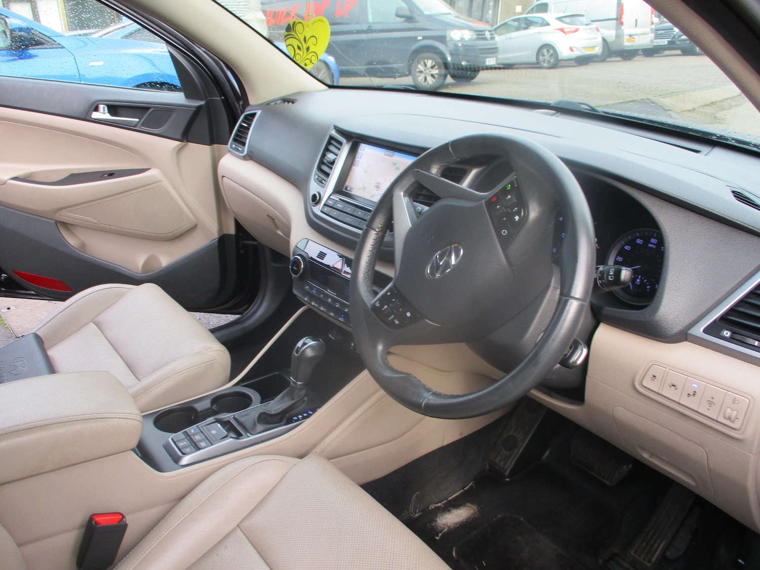 Used Hyundai TUCSON 2016 for sale - 76541343: Photo 6