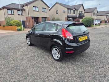Used Ford Fiesta 2014 for sale - 79779840: Photo