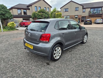 Used Volkswagen Polo 2013 for sale - 79765689: Photo
