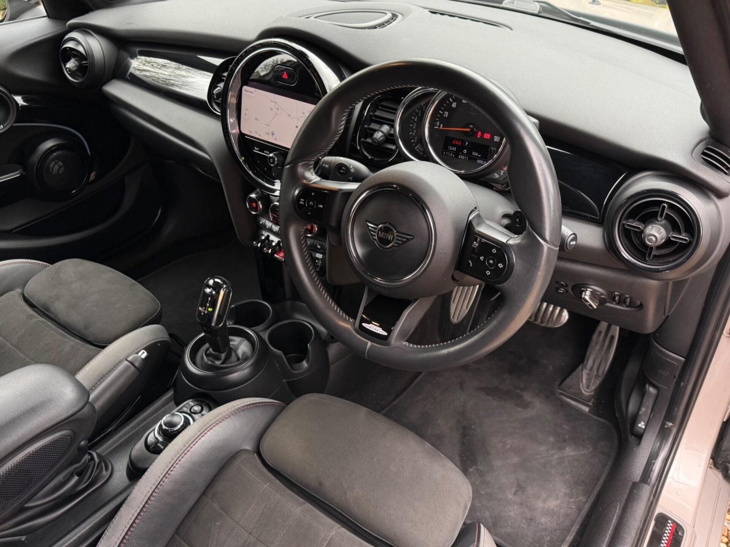 Used MINI Hatch 2022 for sale - 77516016: Photo 24