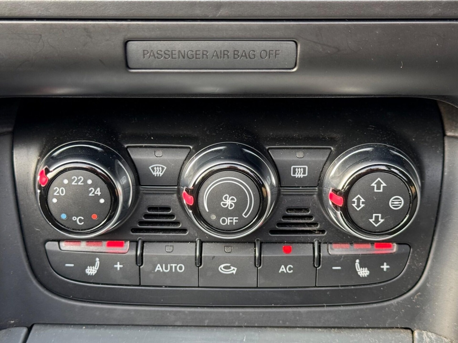 Used Audi TT 2010 for sale - 77796915: Photo 42