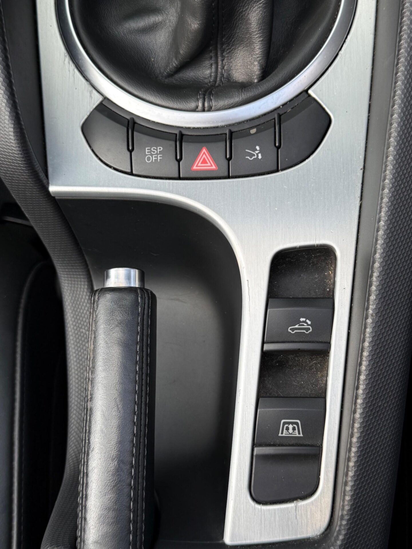 Used Audi TT 2010 for sale - 77796915: Photo 49