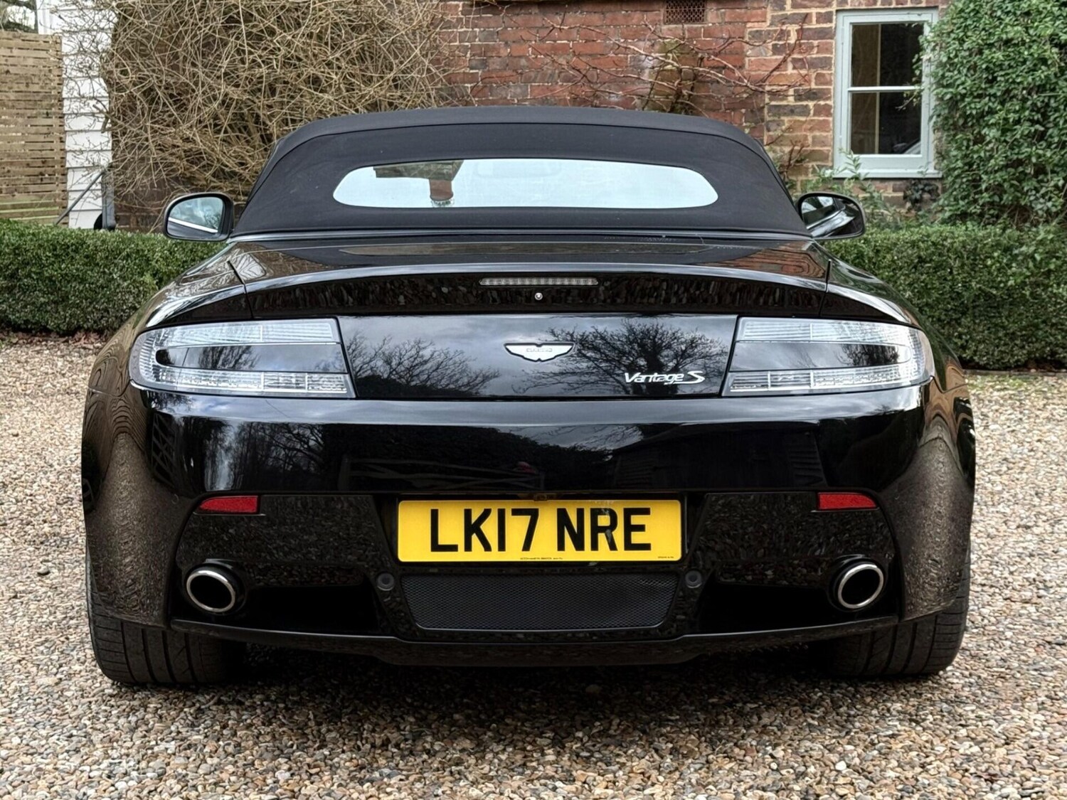 Used Aston Martin Vantage 2017 for sale - 77516011: Photo 14