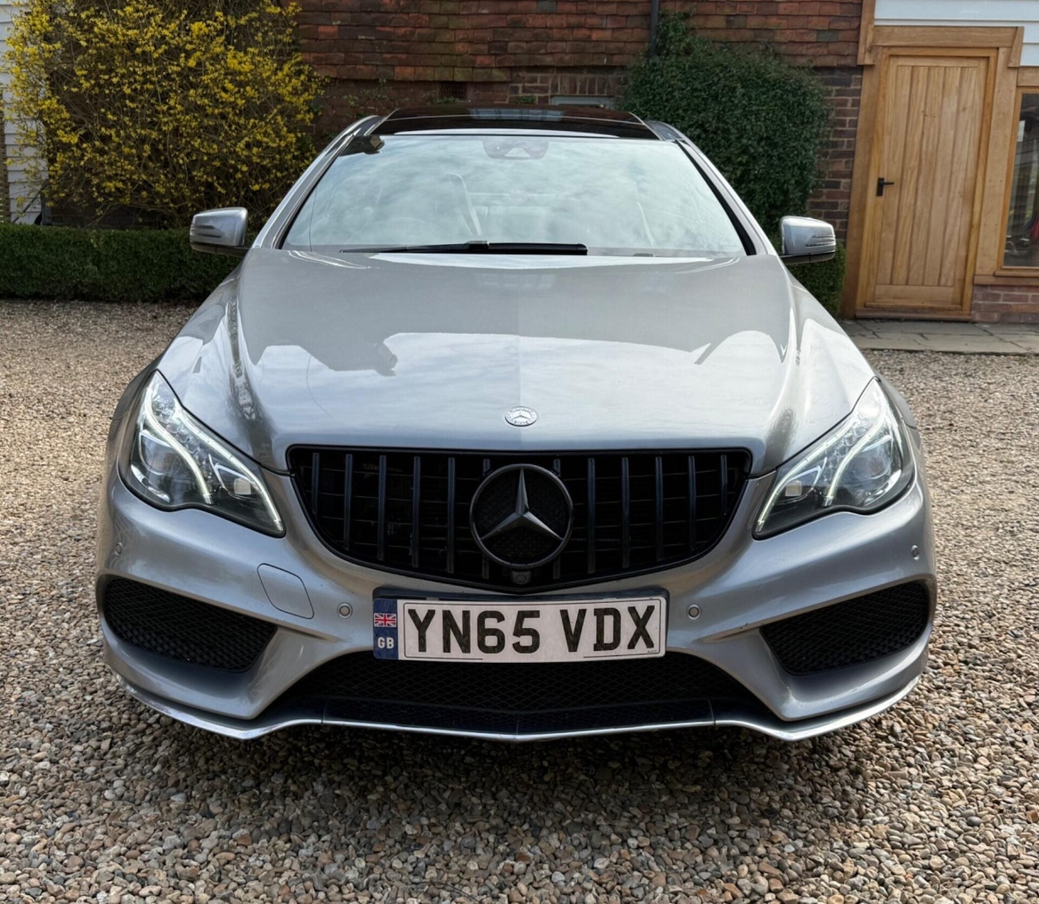 Used Mercedes-Benz E Class 2015 for sale - 77983661: Photo 10