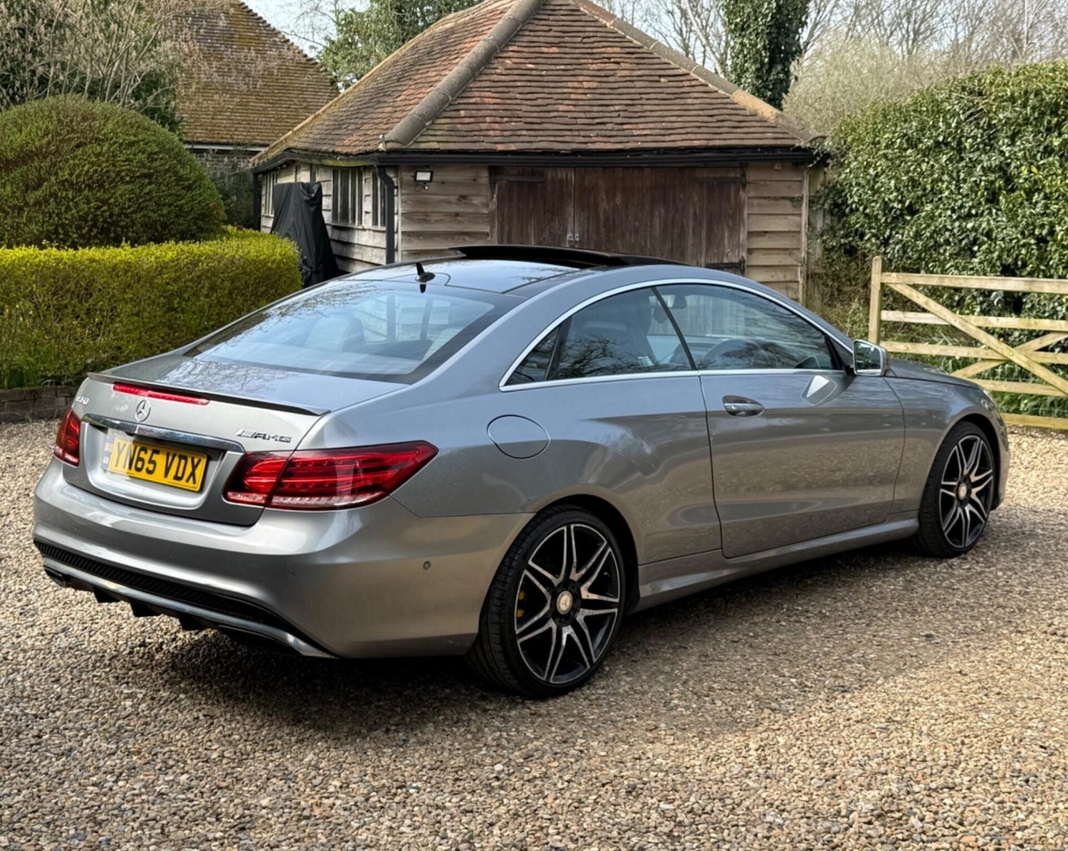 Used Mercedes-Benz E Class 2015 for sale - 77983661: Photo 23