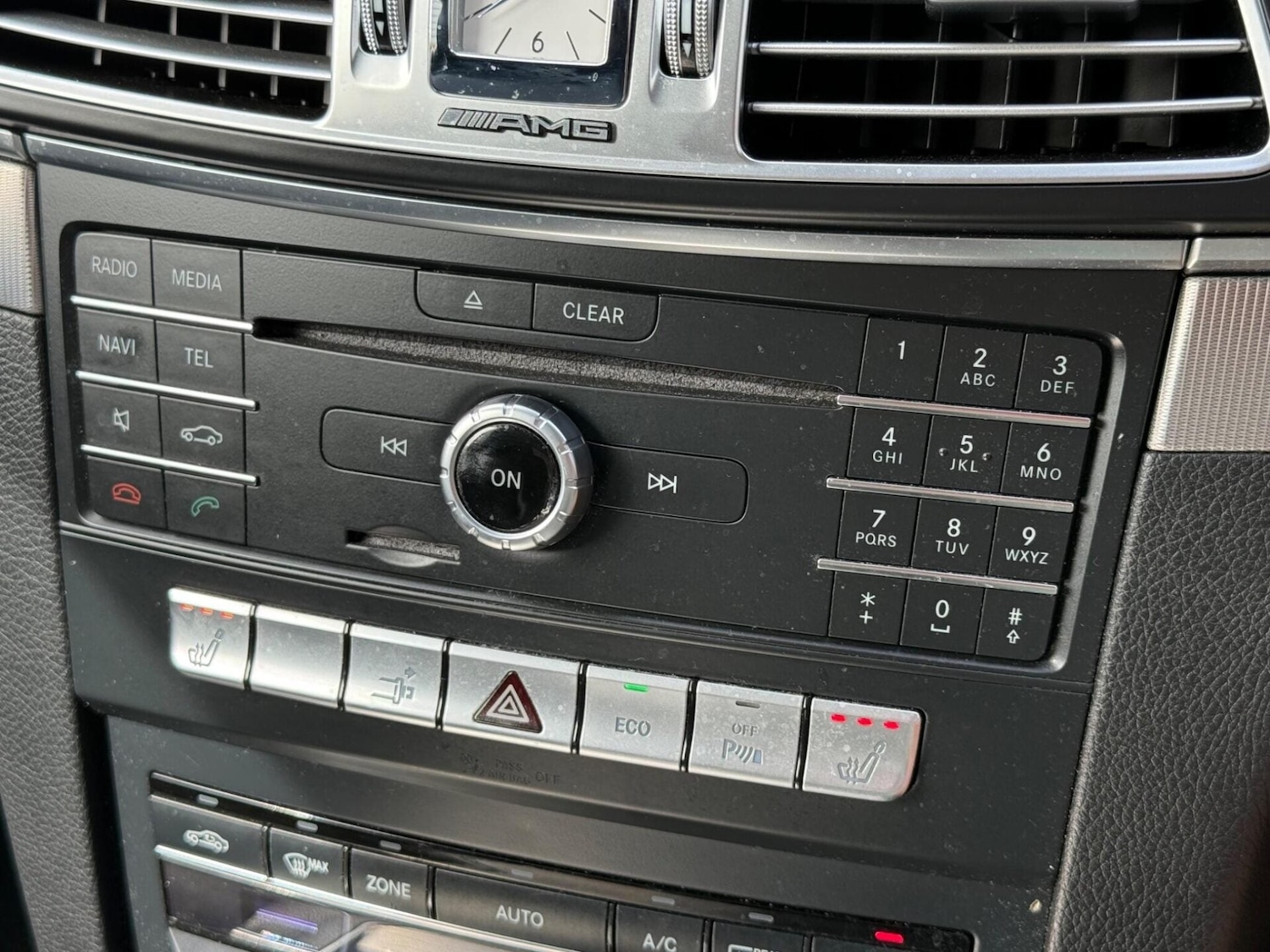 Used Mercedes-Benz E Class 2015 for sale - 77983661: Photo 33