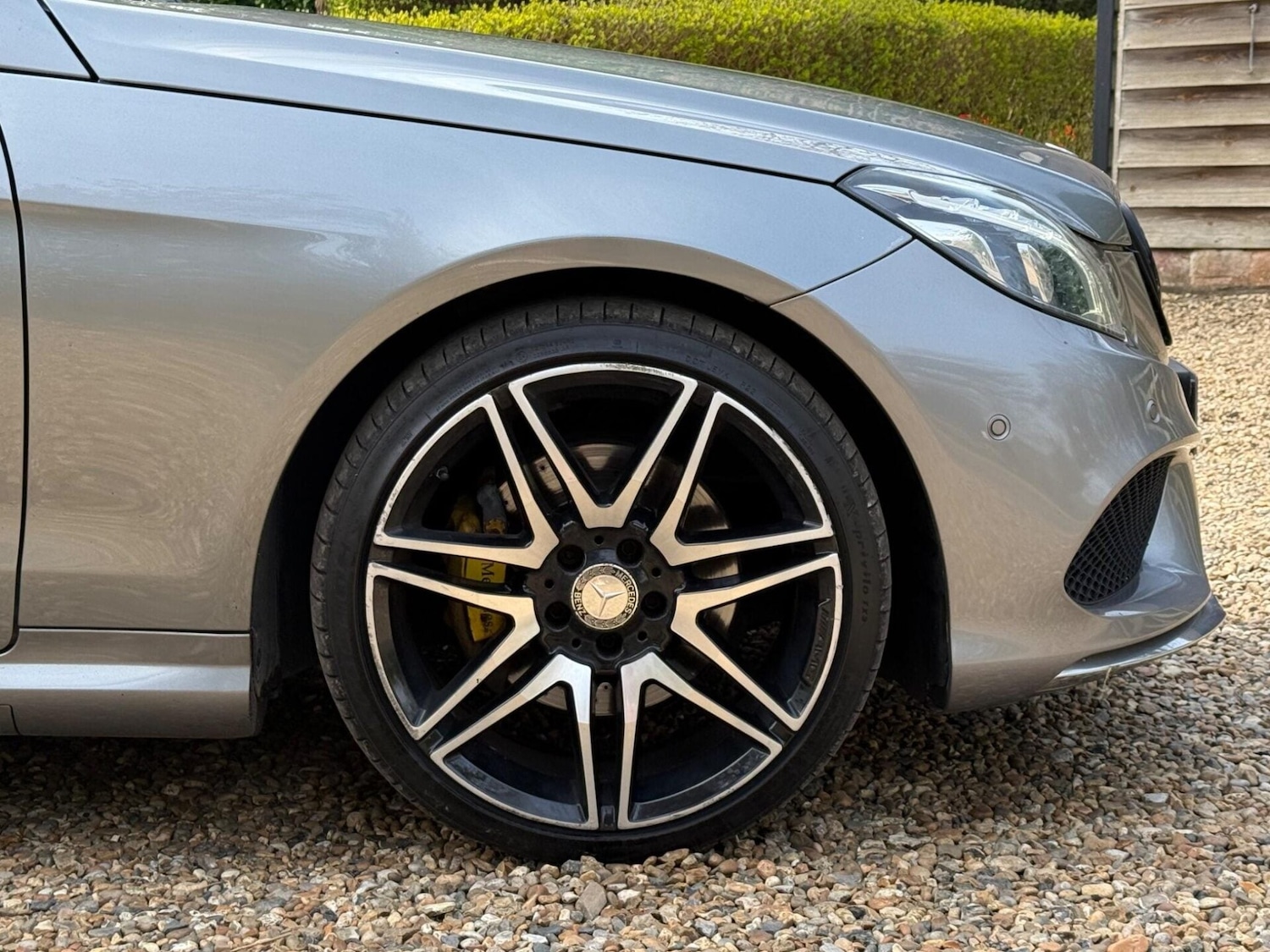 Used Mercedes-Benz E Class 2015 for sale - 77983661: Photo 4