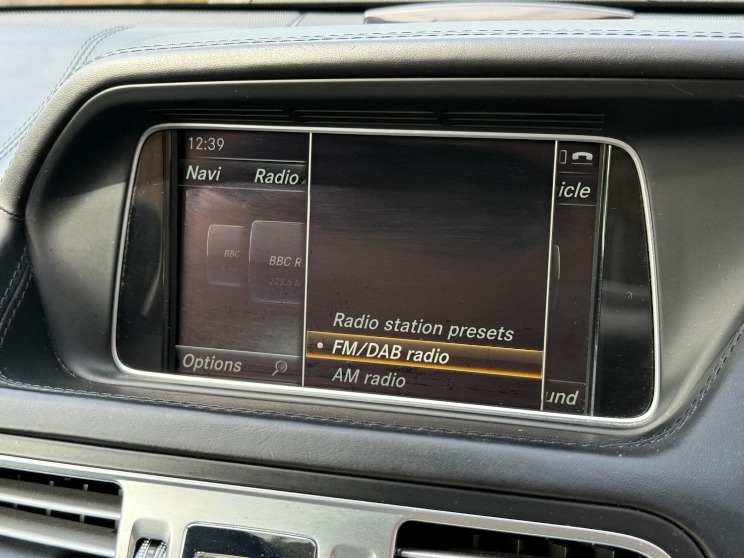 Used Mercedes-Benz E Class 2015 for sale - 77983661: Photo 41