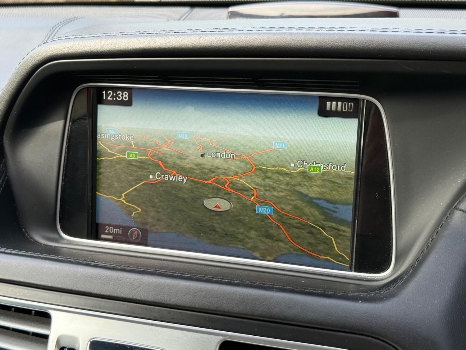 Used Mercedes-Benz E Class 2015 for sale - 77983661: Photo 45