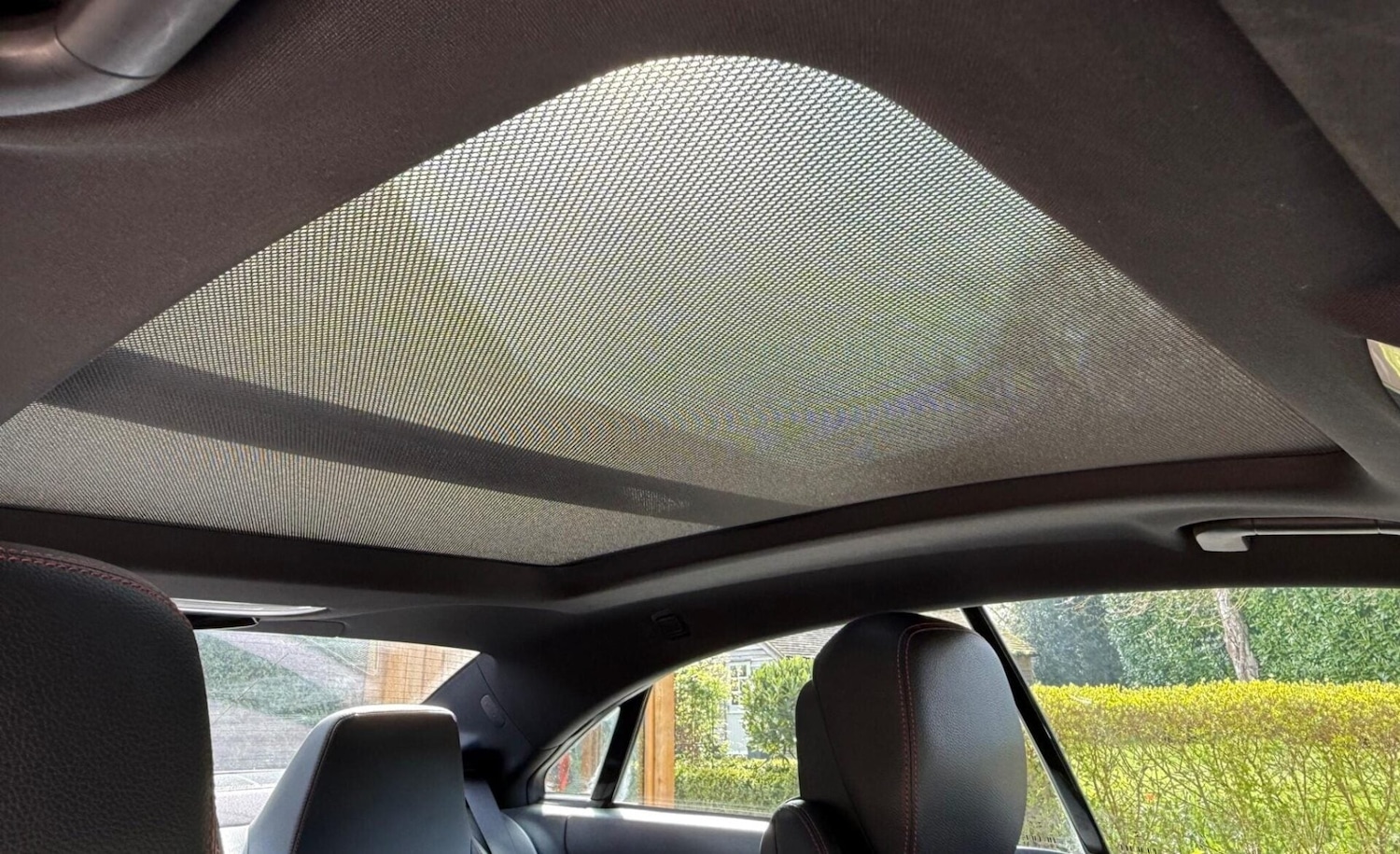 Used Mercedes-Benz E Class 2015 for sale - 77983661: Photo 48