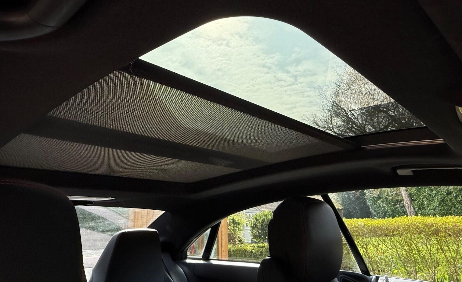 Used Mercedes-Benz E Class 2015 for sale - 77983661: Photo 49