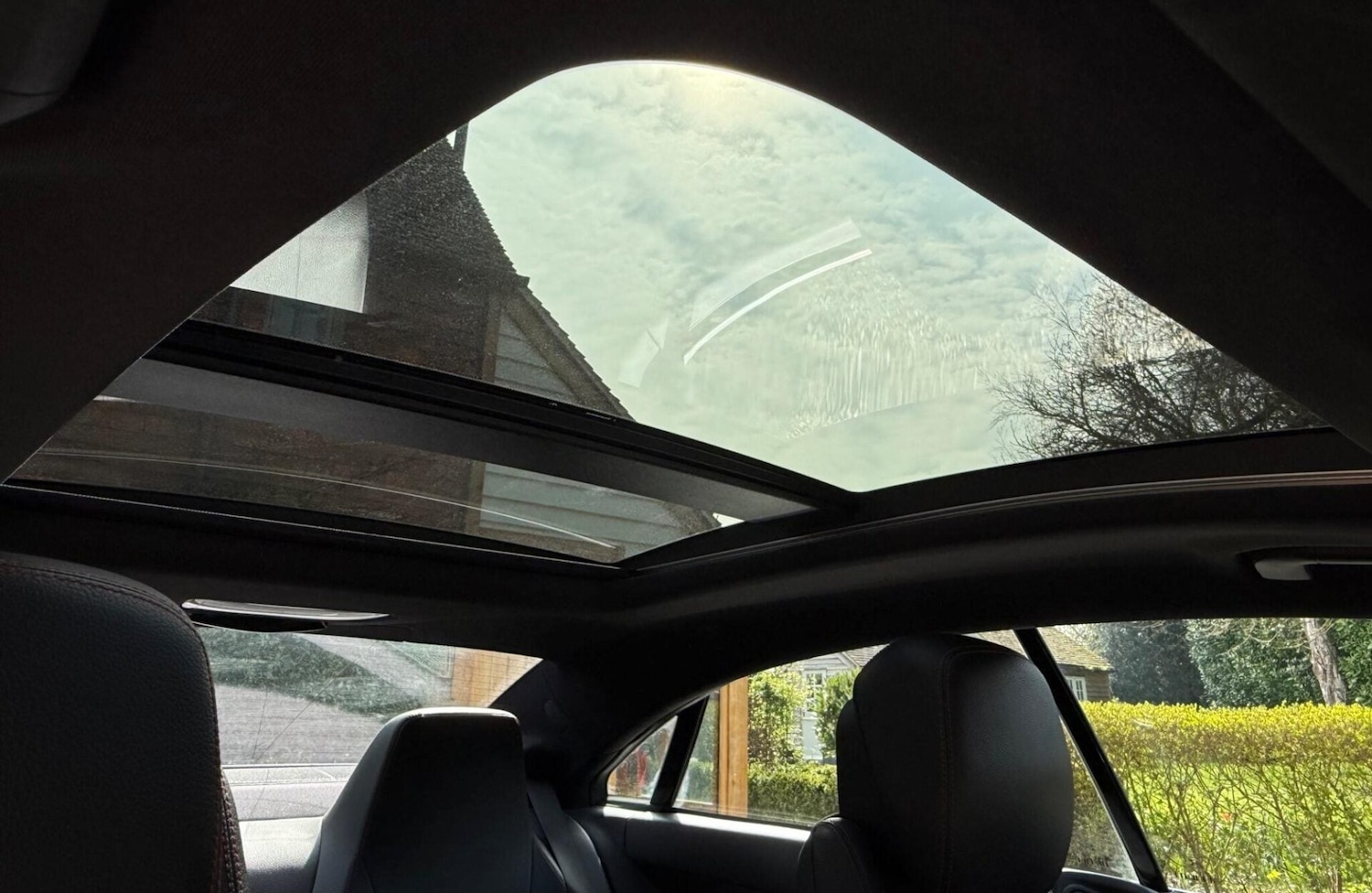 Used Mercedes-Benz E Class 2015 for sale - 77983661: Photo 51