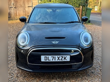 Used MINI Hatch 2021 for sale - 77516004: Photo