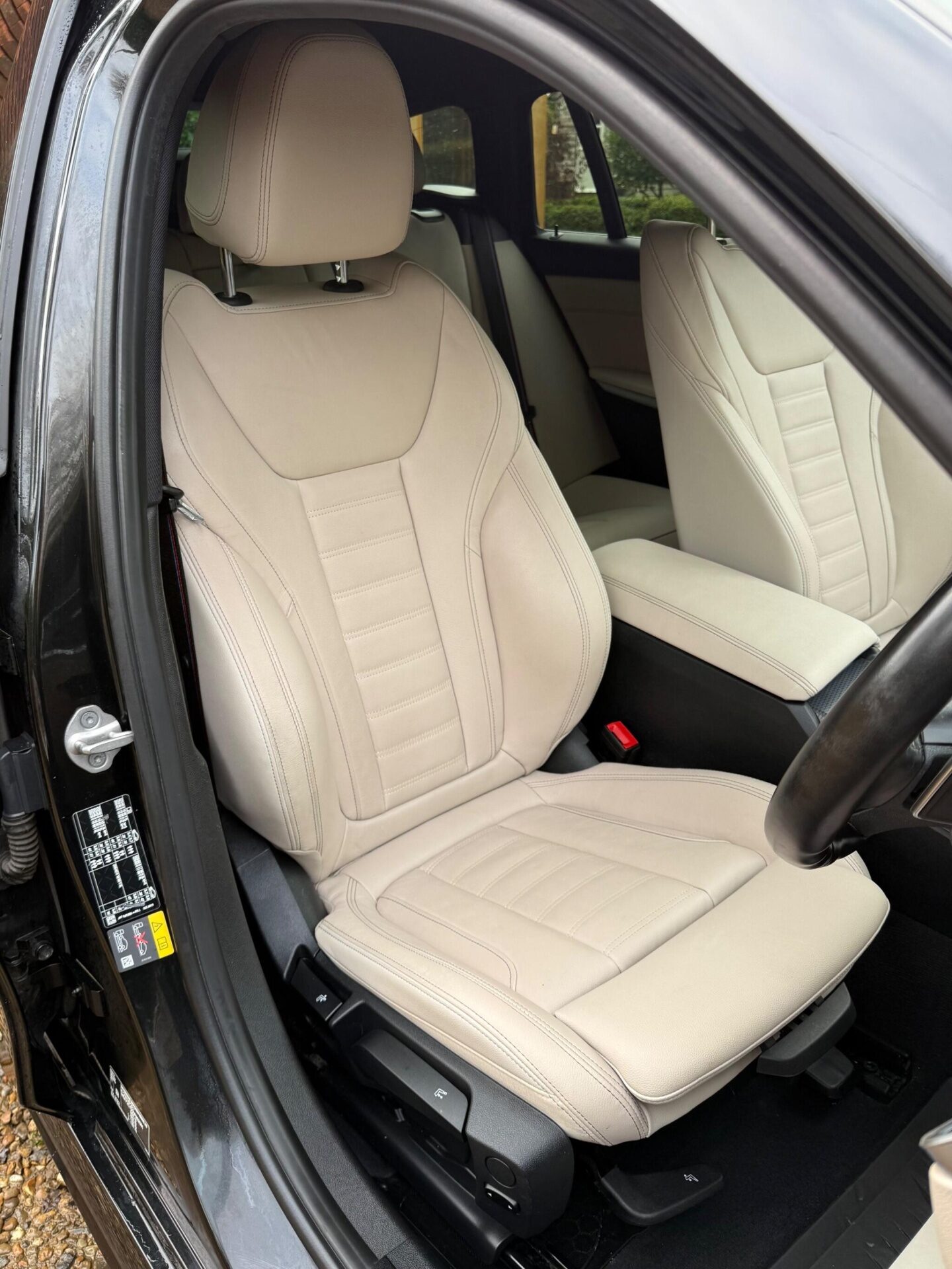 Used BMW 3 Series 2023 for sale - 77516008: Photo 24