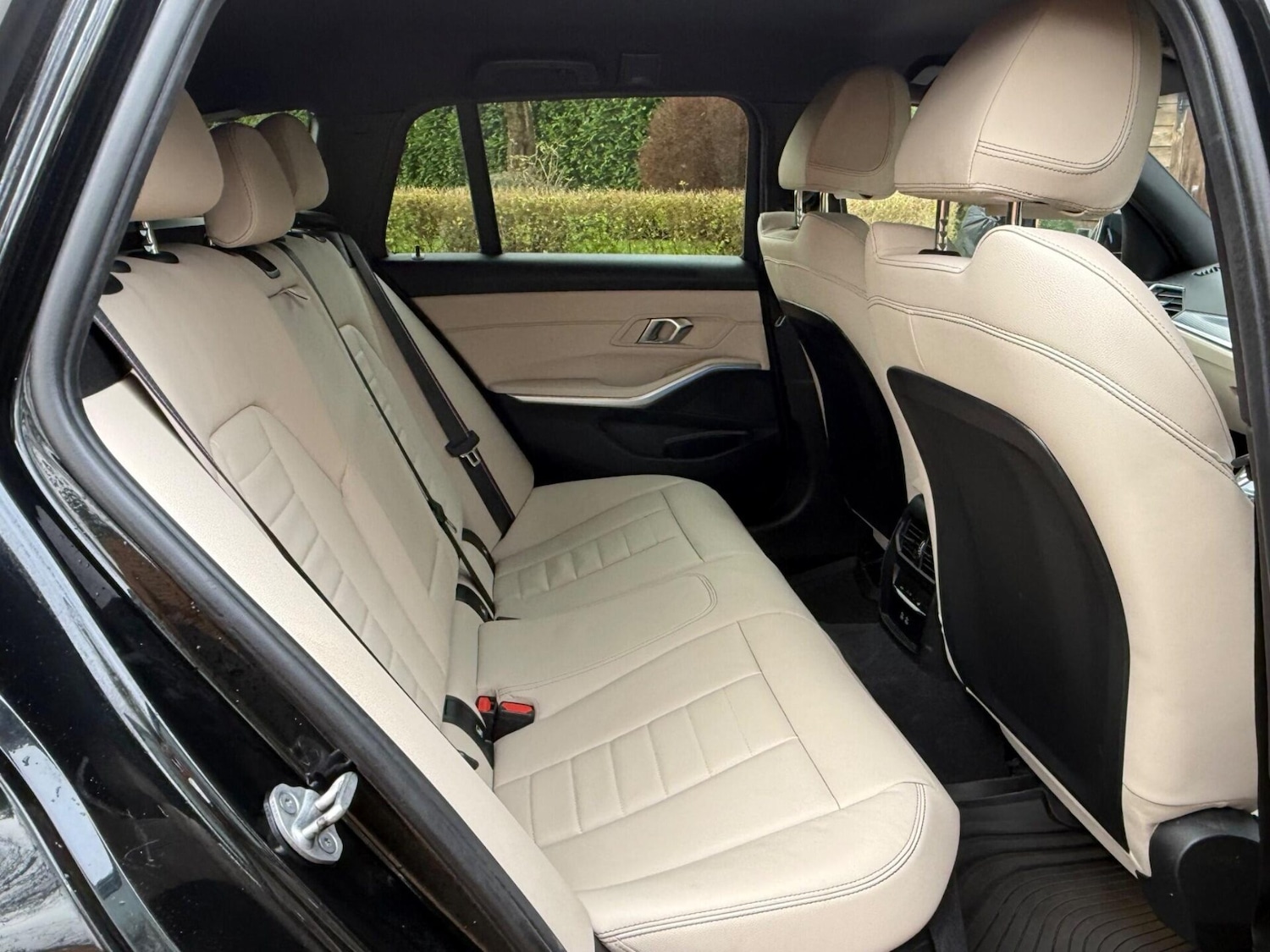 Used BMW 3 Series 2023 for sale - 77516008: Photo 28