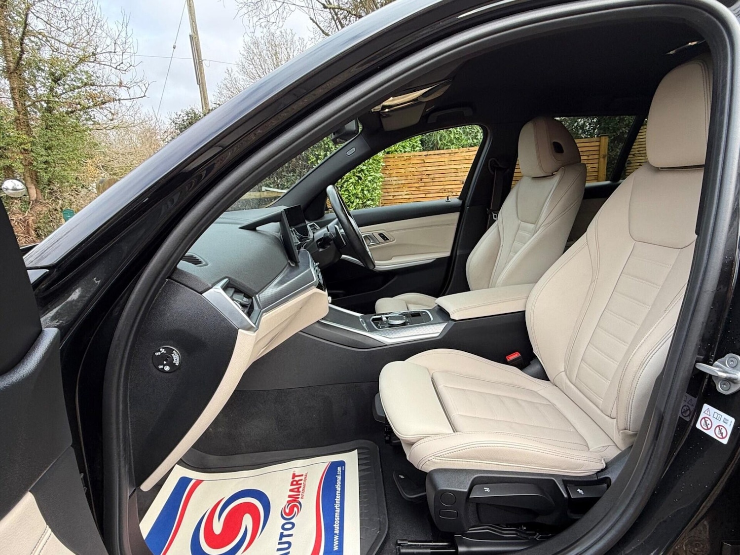 Used BMW 3 Series 2023 for sale - 77516008: Photo 46